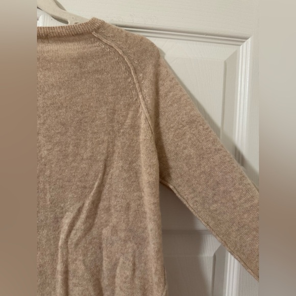Subtle Luxury 100% Cashmere Sweater Tan Beige Raw Hem Flowy XS/S Small - Picture 10 of 16